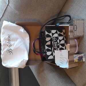 Brighton Look of Love purse